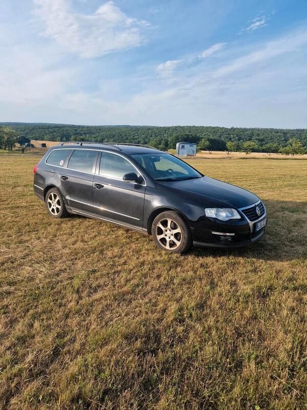 Schwarz Gebraucht 2009 VW Passat Kombi | 1.599 € (Guter Preis) - Bild 1/4