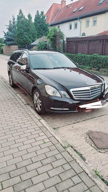 Gebraucht Mercedes 250 204 PS (150 kW) 2012 Schwarz Kombi