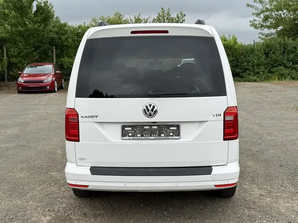 Gebraucht VW Caddy Maxi Trendline 150 PS (110 kW) 2017 Weiß Van / Kleinbus