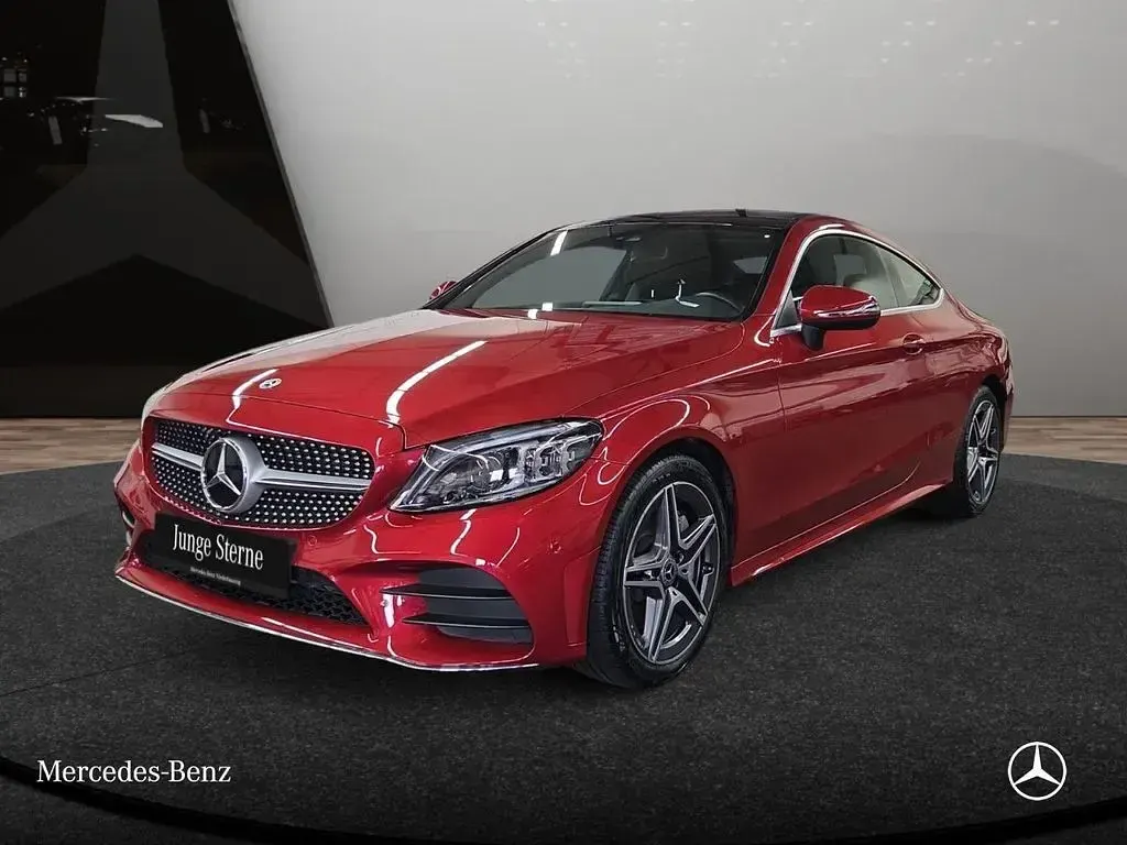 Gebraucht Mercedes C300 AMG 258 PS (189 kW) 2023 Rot Coupé