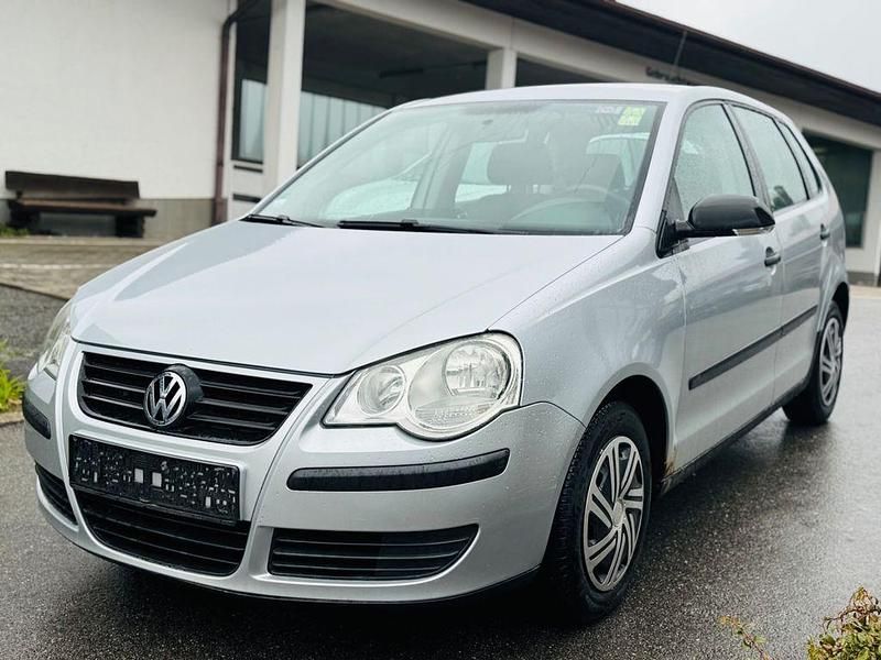 Gebraucht VW Polo Trendline 80 PS (58 kW) 2007 Silber Kleinwagen