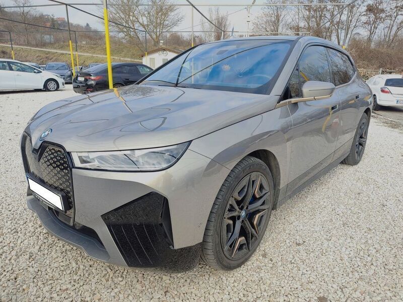 Gebraucht BMW iX Performance 239 kW (326 PS) 2023 Grau SUV