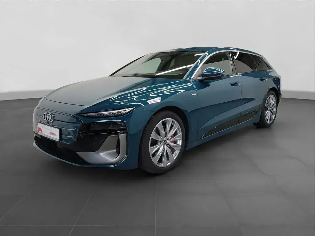 Używany Audi A6 e-tron S-Line 269 kW (367 KM) 2025 Niebieski Kombi