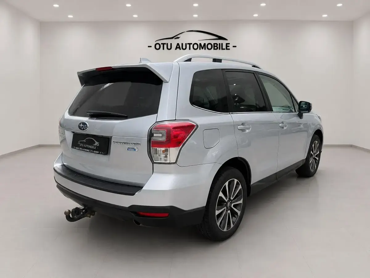Gebraucht Subaru Forester Sport 147 PS (108 kW) 2016 Silber SUV