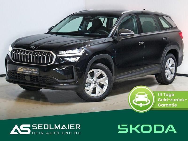 Schwarzmagic perleffekt Gebraucht 2024 Skoda Kodiaq Selection SUV | 46.450 € (Fairer Preis) - Bild 1/4