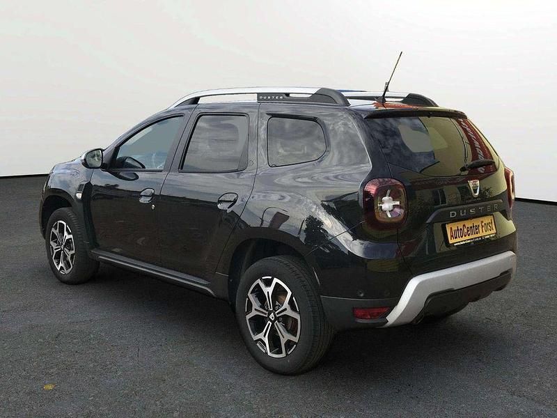 Gebraucht Dacia Duster Anniversary 131 PS (96 kW) 2020 Schwarzperleffekt SUV