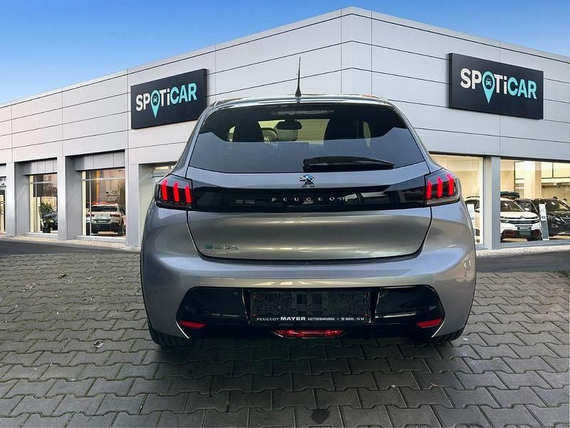 Gebraucht Peugeot e-208 Allure 100 kW (136 PS) 2021 Silber Kleinwagen