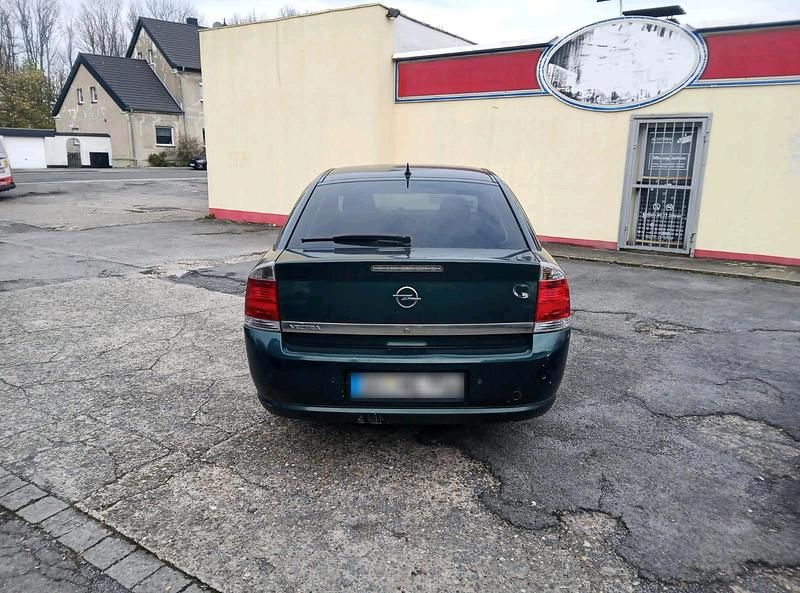 Gebraucht Opel Vectra 144 PS (105 kW) 2006 Grün Limousine