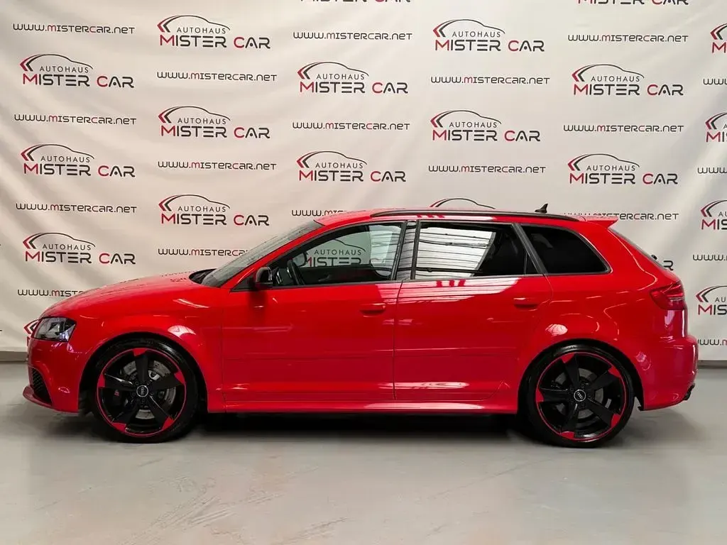 Gebraucht Audi RS3 Sport 340 PS (250 kW) 2013 Rot Limousine