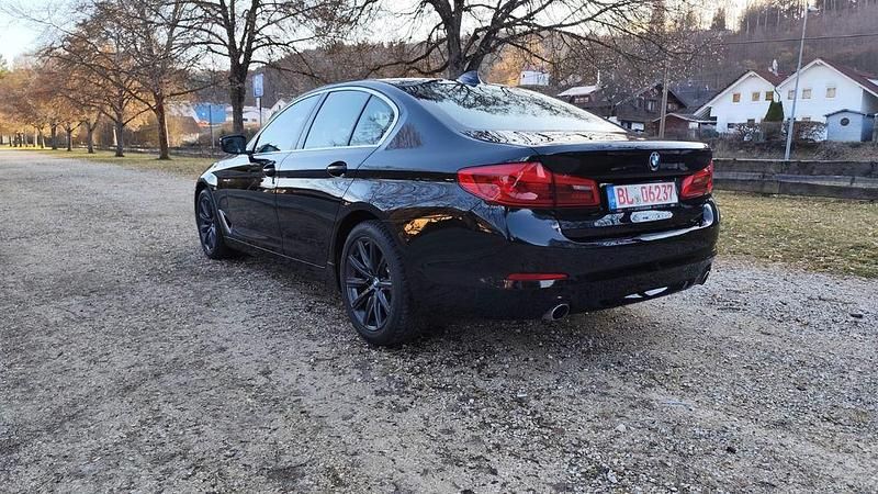 Gebraucht BMW 530 252 PS (185 kW) 2018 Schwarz Limousine