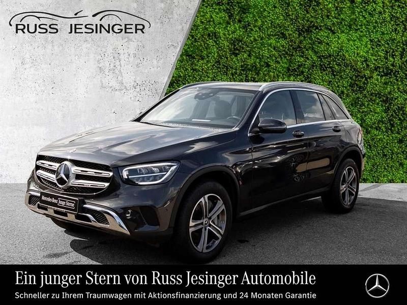 Grau Gebraucht 2021 Mercedes GLC300e SUV | 37.880 € (Guter Preis) - Bild 1/2
