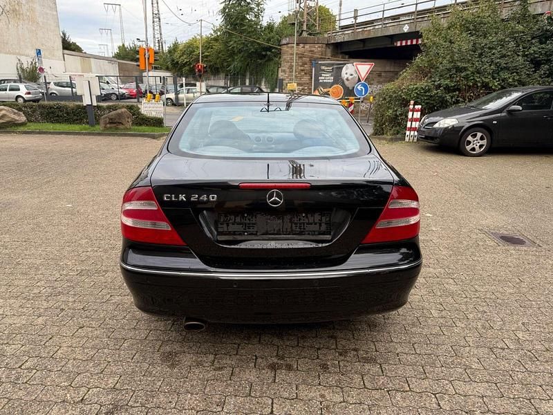 Gebraucht Mercedes CLK240 Avantgarde 170 PS (125 kW) 2004 Schwarz Coupé