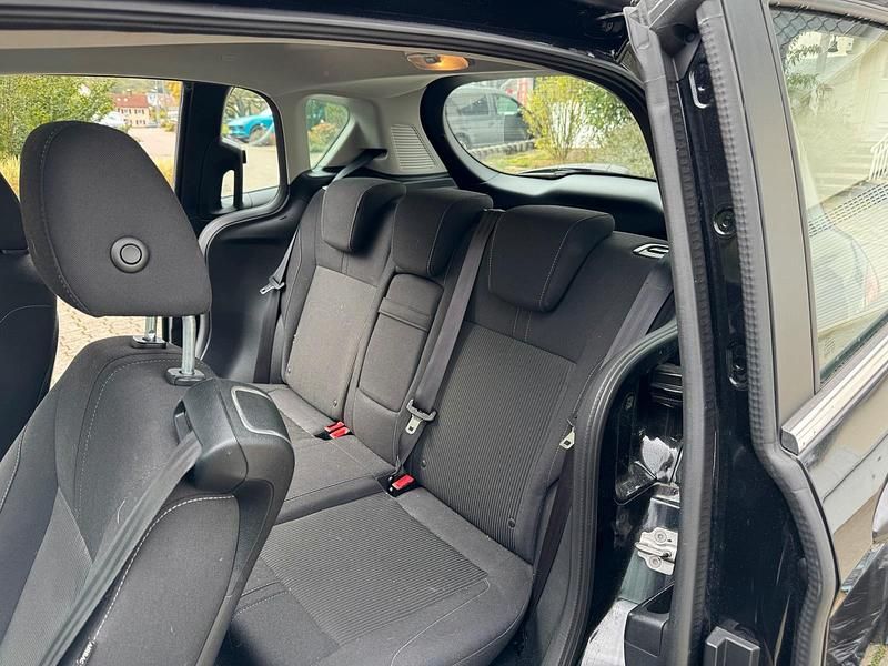 Gebraucht Ford B-MAX 125 PS (91 kW) 2014 Schwarz Van / Kleinbus