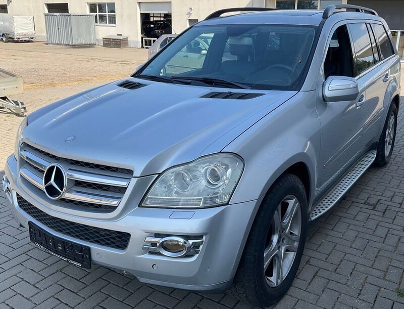 Silber Gebraucht 2008 Mercedes GL420 SUV | 8.490 € (Superpreis) - Bild 1/4
