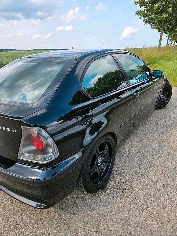 Gebraucht BMW 325 192 PS (141 kW) 2002 Schwarz Coupé