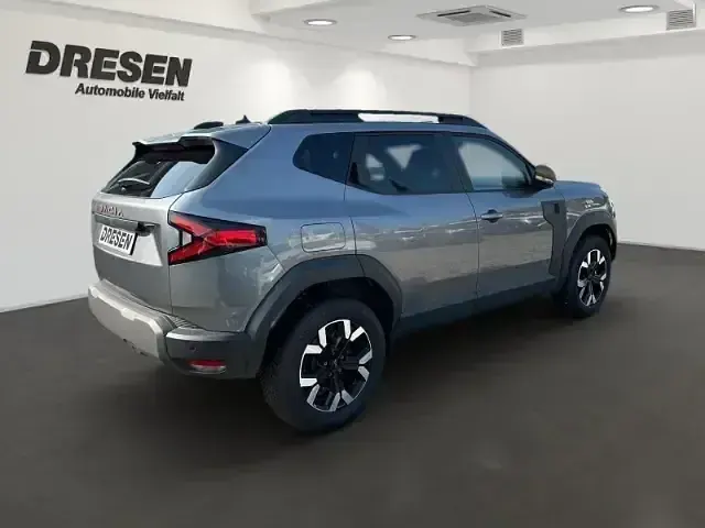 Neu Dacia Duster Extreme 140 PS (102 kW) 2025 Grau SUV