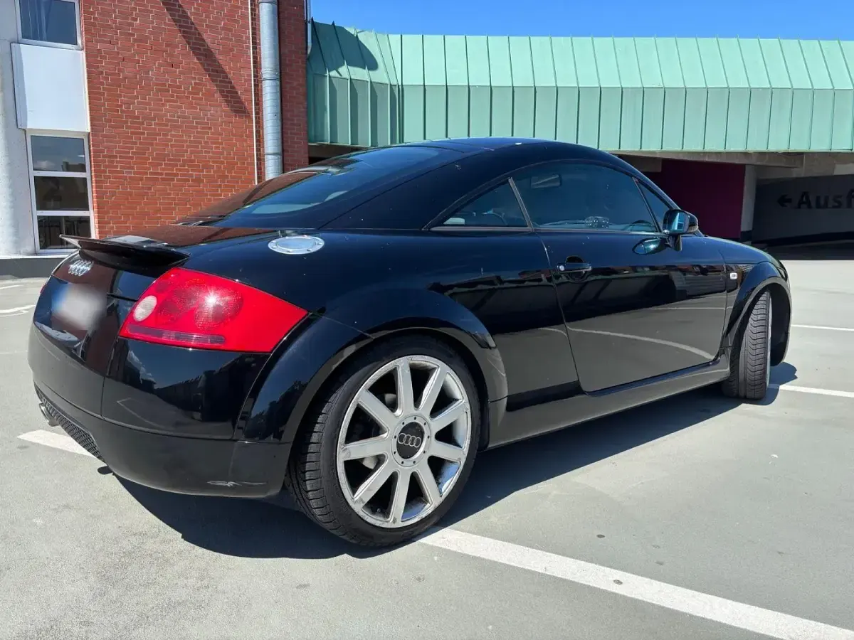 Gebraucht Audi TT Sport 179 PS (131 kW) 1999 Grau Coupé