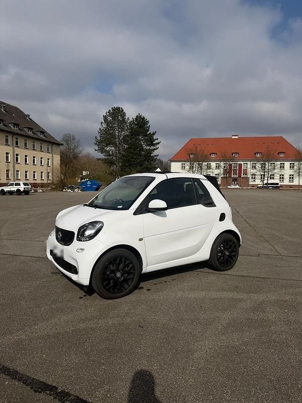 Gebraucht Smart ForTwo Cabrio Brabus 90 PS (66 kW) 2016 Weiß Cabrio