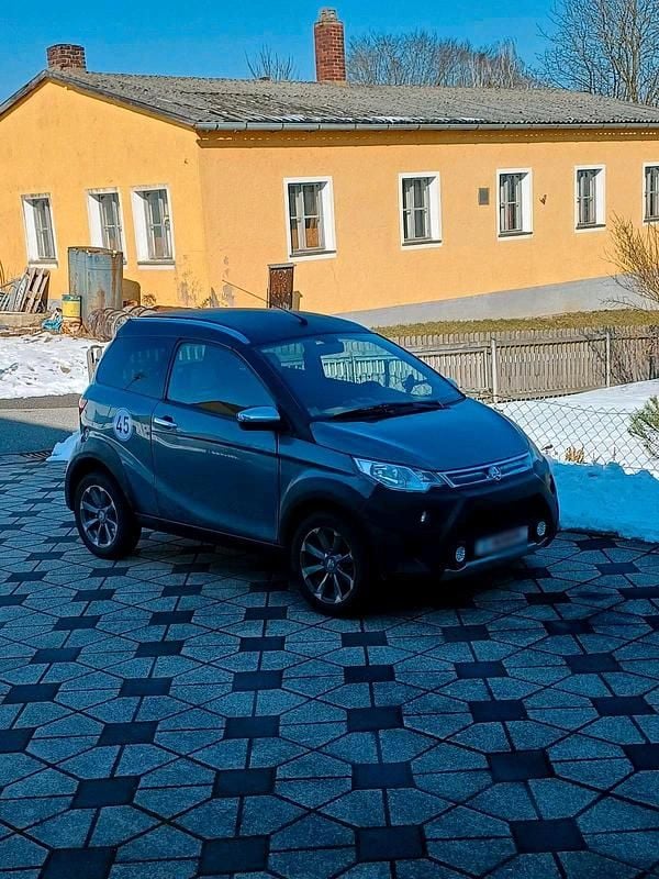 Usata Aixam Crossline 2018 Grigio