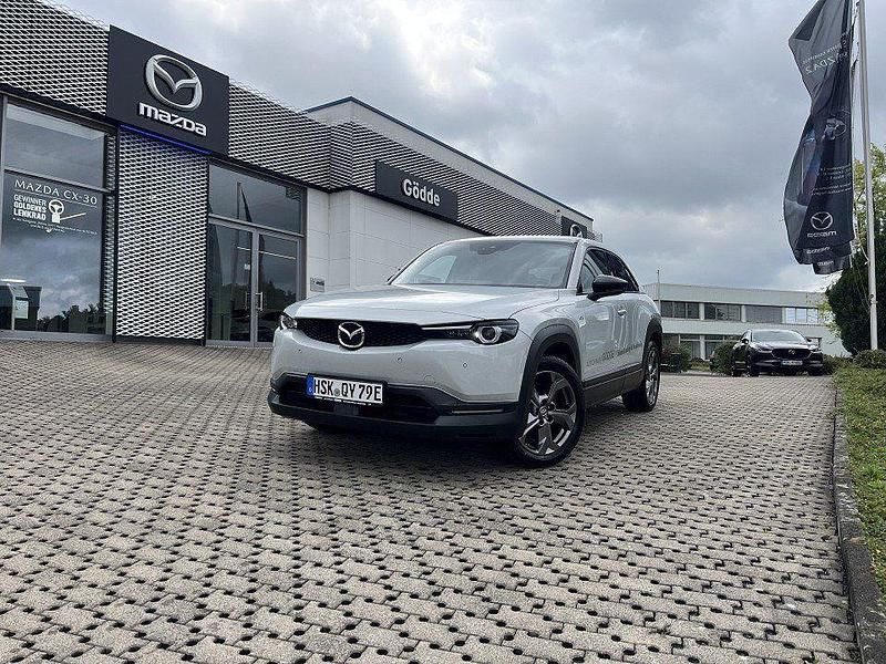 Weiß Gebraucht 2024 Mazda MX30 Ad'Vantage SUV | 24.990 € (Teuer) - Bild 1/4