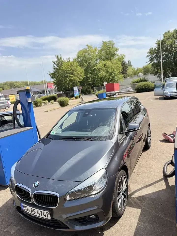 Gebraucht BMW 218 150 PS (110 kW) 2016 Van / Kleinbus