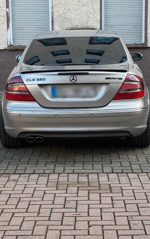 Gebraucht Mercedes CLK270 170 PS (125 kW) 2003 Gold Coupé