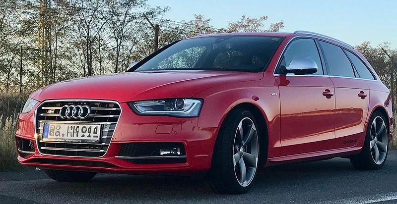 Rot Gebraucht 2013 Audi S4 Comfort Kombi | 22.500 € (Fairer Preis) - Bild 1/4