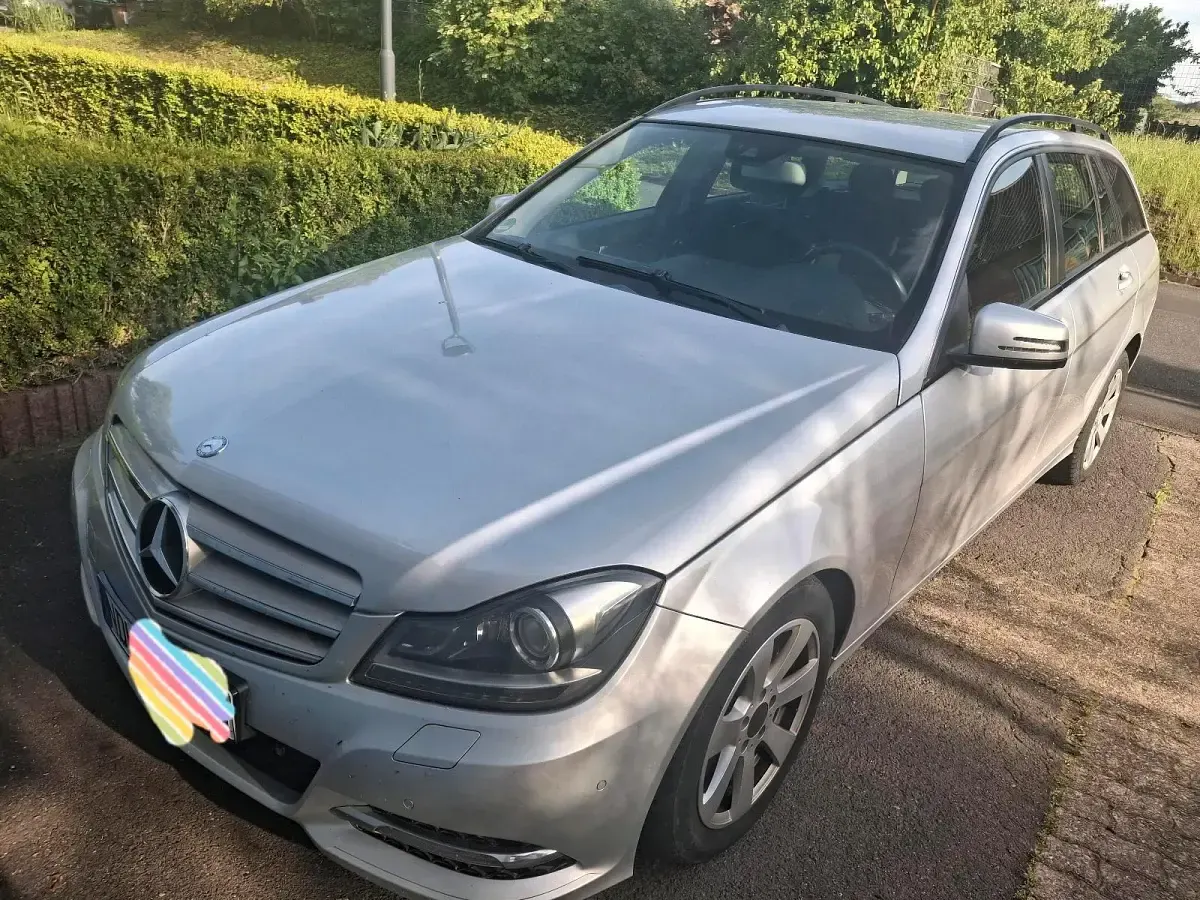 Gebraucht Mercedes C200 136 PS (100 kW) 2012 Silber Kombi