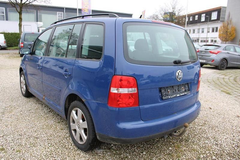 Gebraucht VW Touran 140 PS (102 kW) 2006 Blau Van / Kleinbus