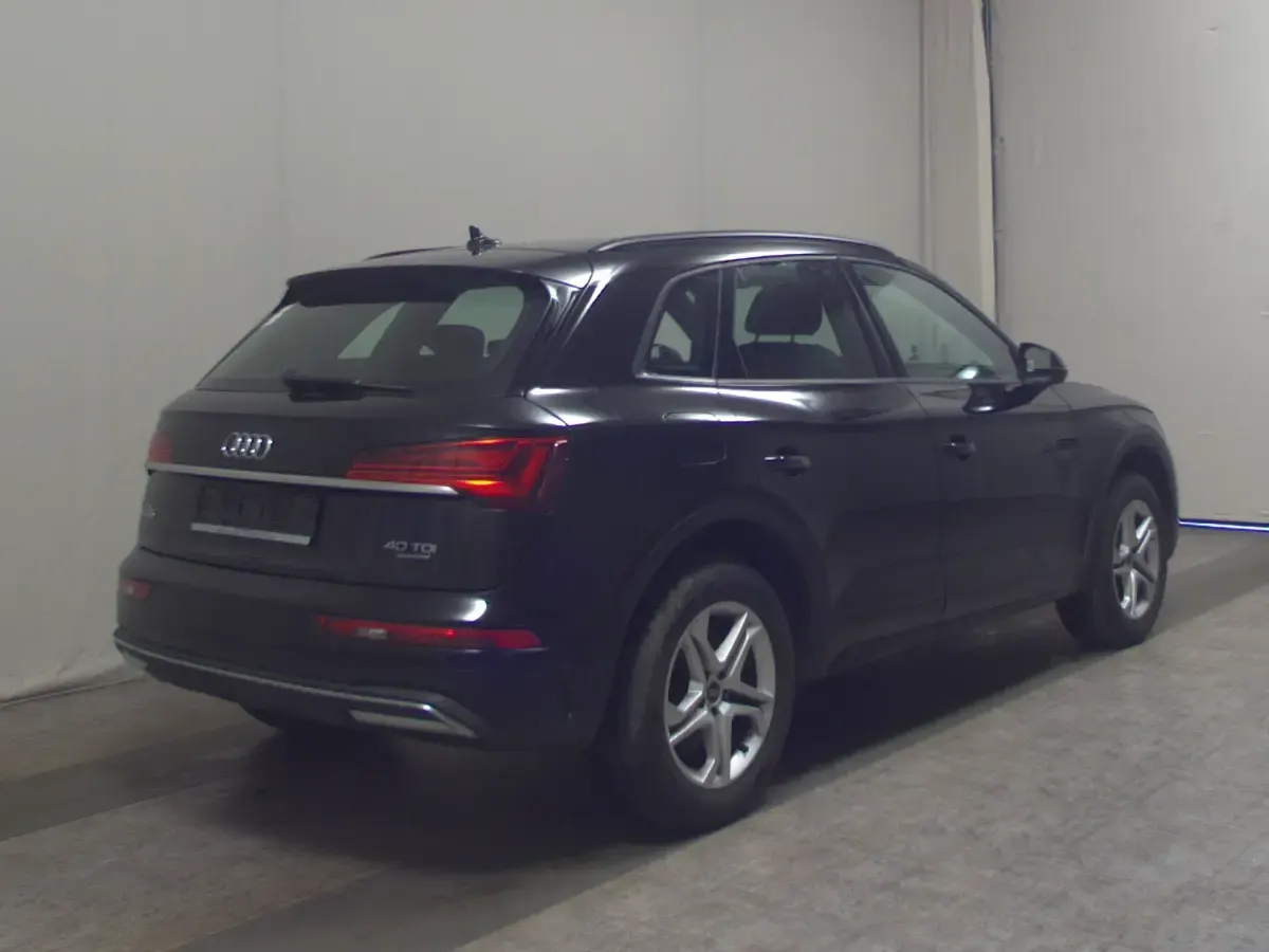 Gebraucht Audi Q5 Sport 204 PS (150 kW) 2021 Schwarz SUV