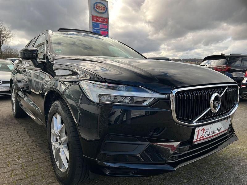 Gebraucht Volvo XC60 Momentum 197 PS (144 kW) 2019 Schwarz SUV