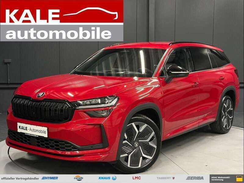 Rot metallic (velvetrot metallic) Neu 2025 Skoda Kodiaq SportLine SUV | 46.800 € (Fairer Preis) - Bild 1/4