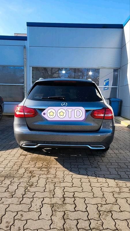 Gebraucht Mercedes C220 170 PS (125 kW) 2016 Grau Kombi