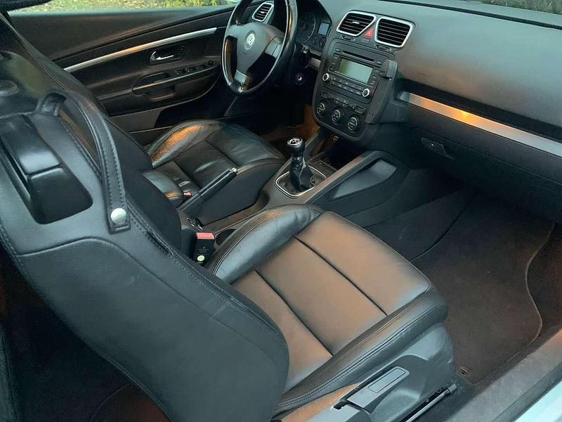 Gebraucht VW Eos 150 PS (110 kW) 2006 Silver essence metallic Cabrio