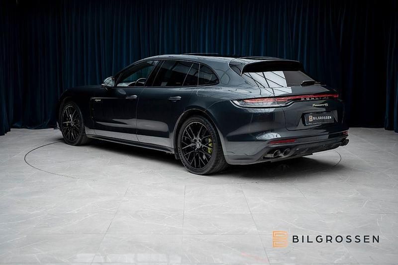 Gebraucht Porsche Panamera 4S 560 PS (411 kW) 2021 Grau Limousine
