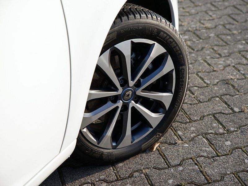 Gebraucht Renault Zoe Intens 100 kW (136 PS) 2020 Arktisweiß Kleinwagen