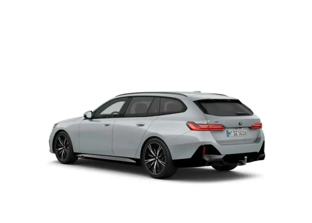 Neu BMW 540 M Sport 286 PS (210 kW) 2026 Grau Limousine