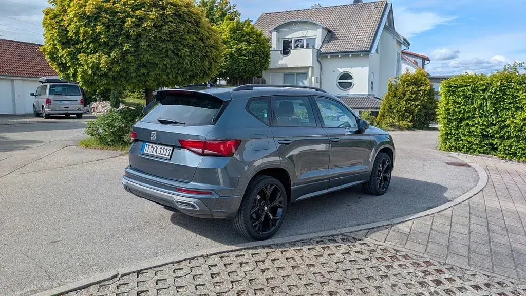 Używany Seat Ateca FR 150 KM (110 kW) 2021 Szary SUV