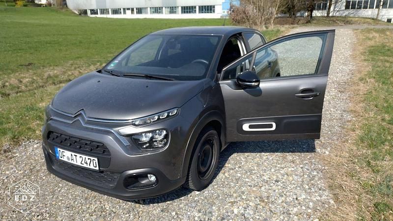 Gebraucht Citroën C3 Feel 83 PS (61 kW) 2022 Andere farben Kleinwagen