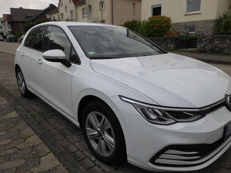 Gebraucht VW Golf VIII 131 PS (96 kW) 2020 Kombi