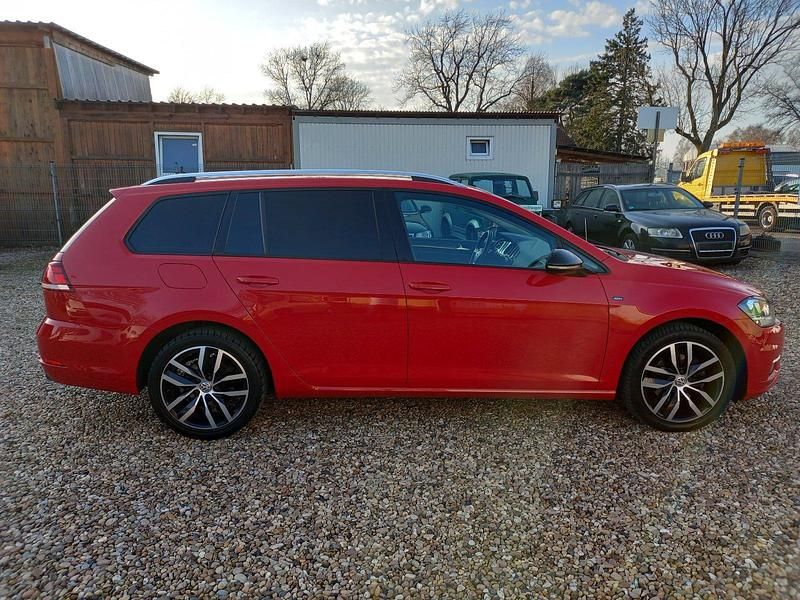 Gebraucht VW Golf VII Join 115 PS (84 kW) 2018 Rot Kombi