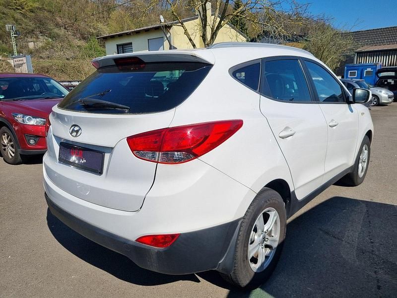 Gebraucht Hyundai ix35 183 PS (134 kW) 2012 Weiß SUV