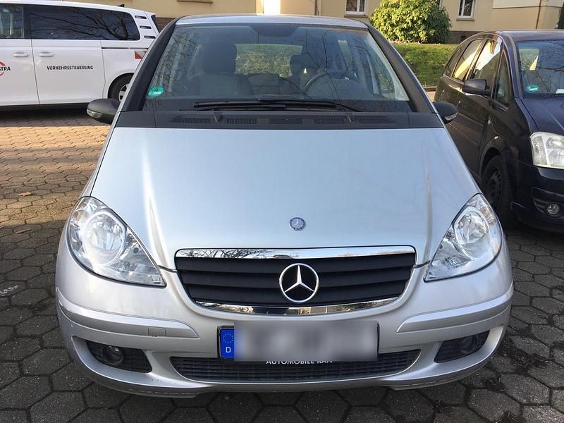 Gebraucht Mercedes A150 95 PS (69 kW) 2005 Silber Limousine