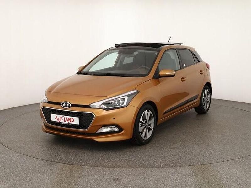 Orange Gebraucht 2017 Hyundai i20 Style Kleinwagen | 13.990 € (Teuer) - Bild 1/4