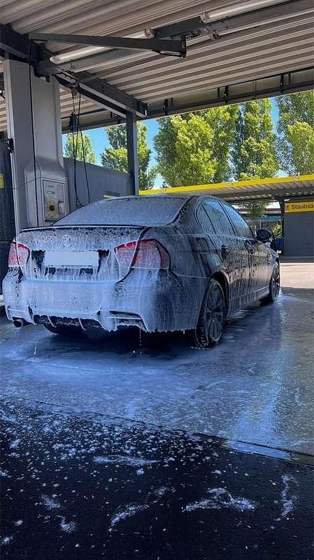 Gebraucht BMW 320 150 PS (110 kW) 2006 Limousine