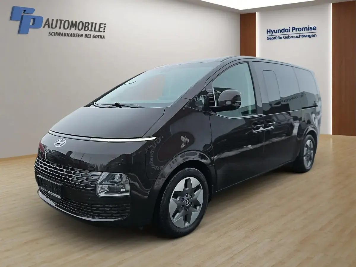 Gebraucht Hyundai Staria Prime 177 PS (130 kW) 2023 Van / Kleinbus
