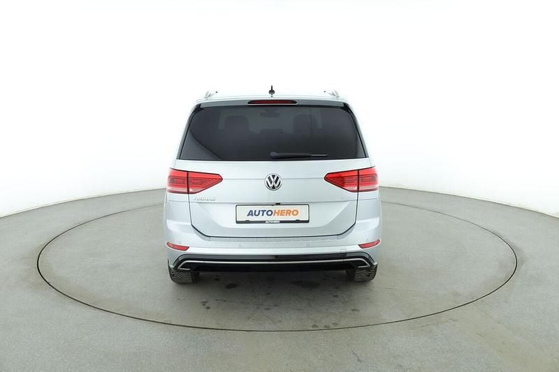 Gebraucht VW Touran Highline 150 PS (110 kW) 2018 Grau Van / Kleinbus