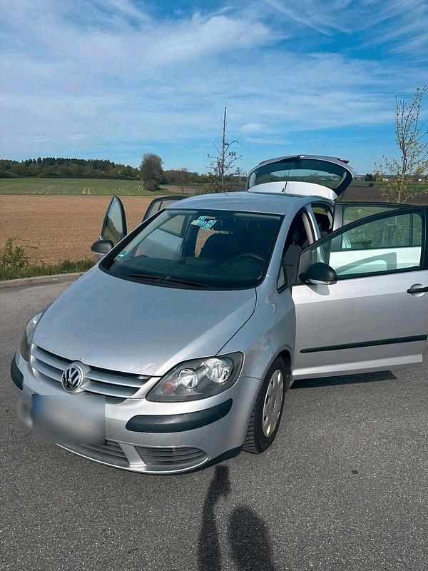 Gebraucht VW Golf V 140 PS (102 kW) 2007 Silber Kleinwagen