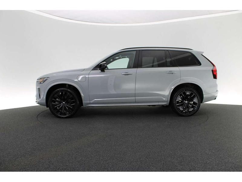 Neu Volvo XC90 Plus 455 PS (334 kW) 2026 Vapour grey SUV