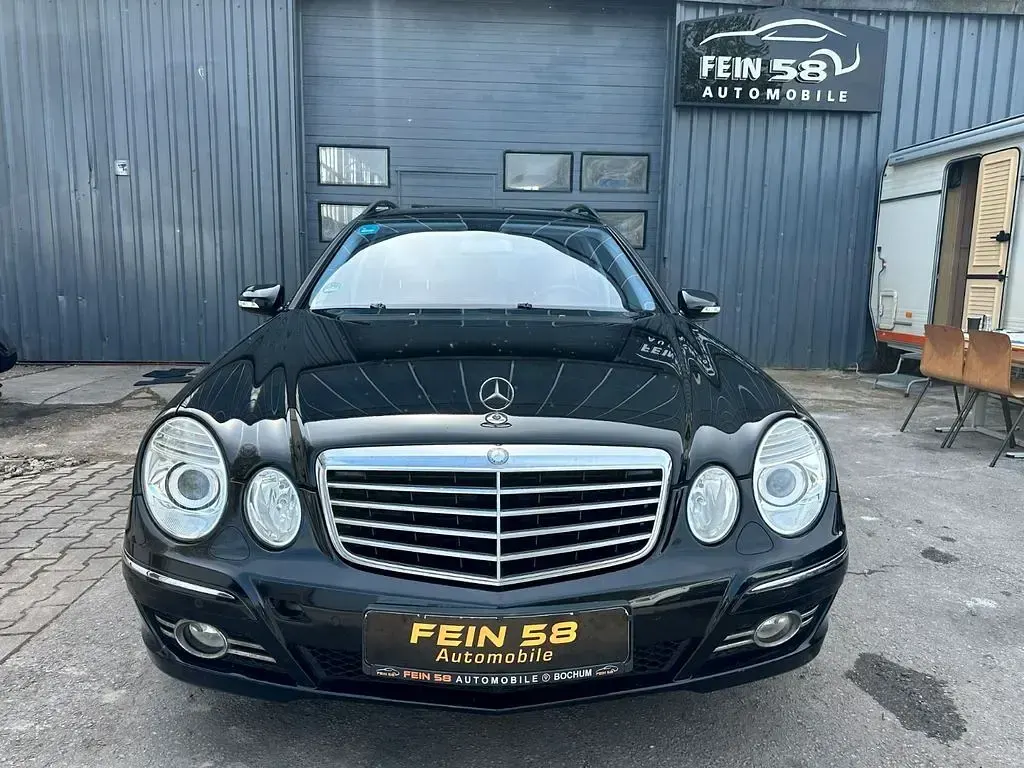 Gebraucht Mercedes E200 184 PS (135 kW) 2008 Schwarz Kombi
